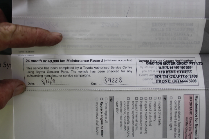 Little Giant Pinot Gris (6x 750mL).