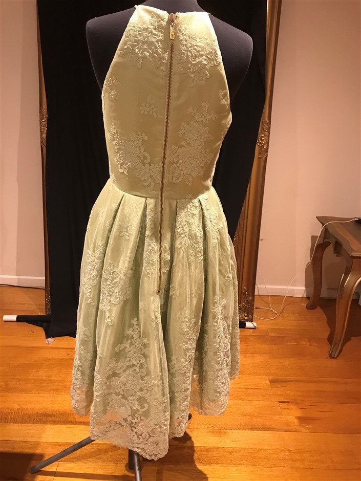 St Huberts The Stag Chardonnay (6x 750mL).