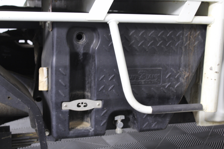 Solid 925 Sterling Silver 6mm Square Stud Earrings 2 Crystals by Swarovski®