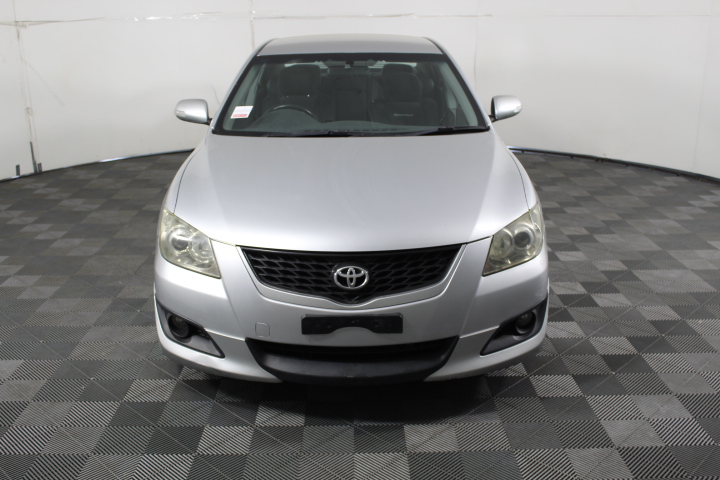 Stainless Steel Lightening Bolt Necklace in Silver