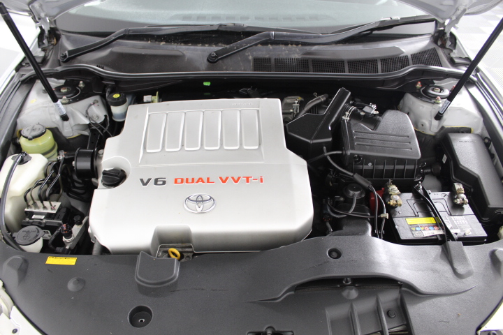 Designer Simulated Diamond Square Stud Earrings in Silver