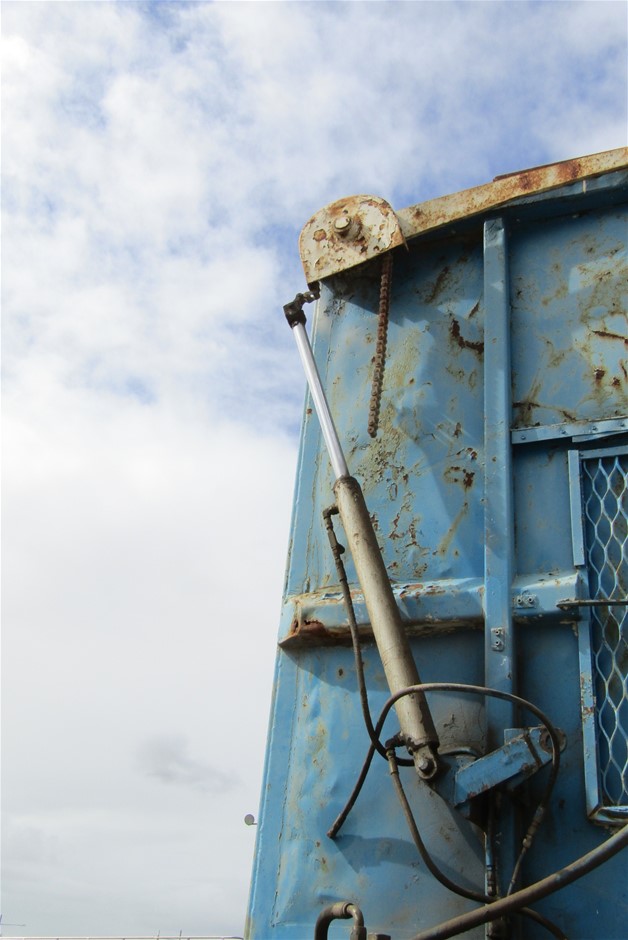 Evernew1900 E 1986 Caravan