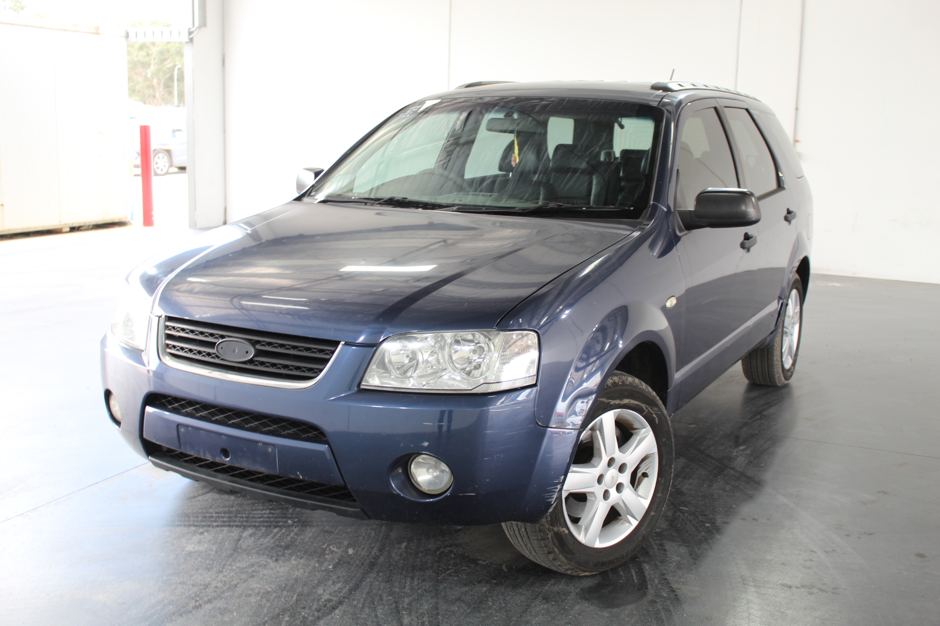 2022 Queen Elizabeth Platinum Jubilee Gold plated Medallion