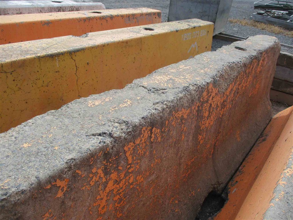 NIKE Men's Embroidered Swoosh Tee, Size 2XL, 100% Cotton, Navy, 363277-44B.