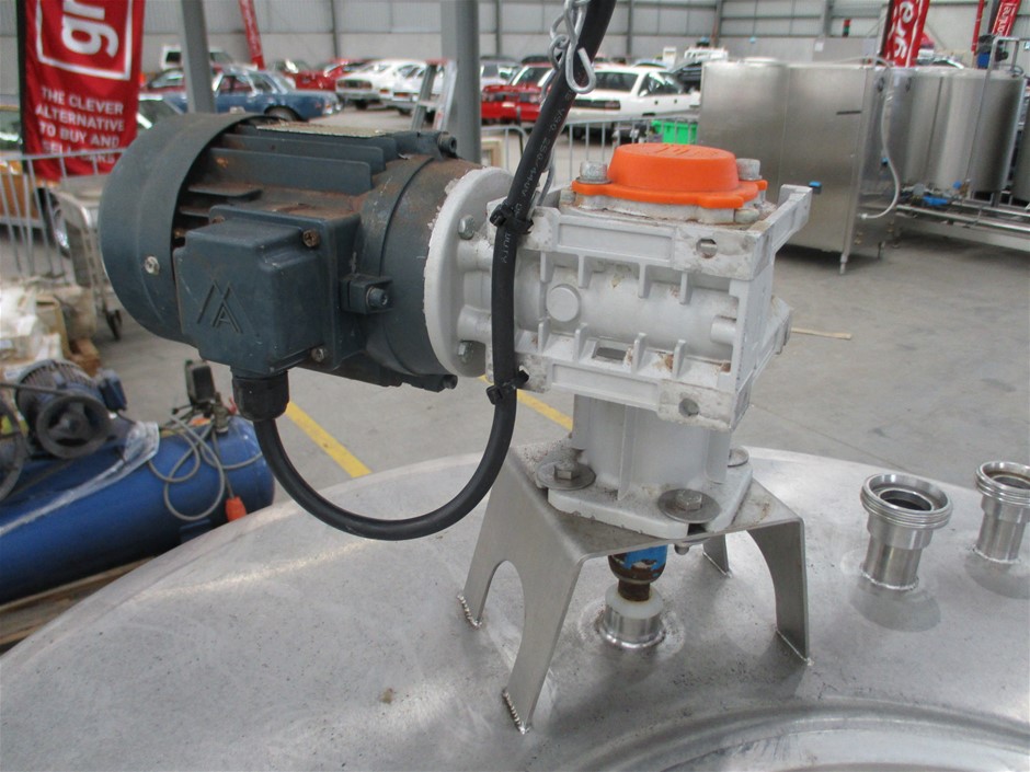 HP TPN-I119 (14-am080TU) Laptop i5 6th 4GBRAM 128GB Grey