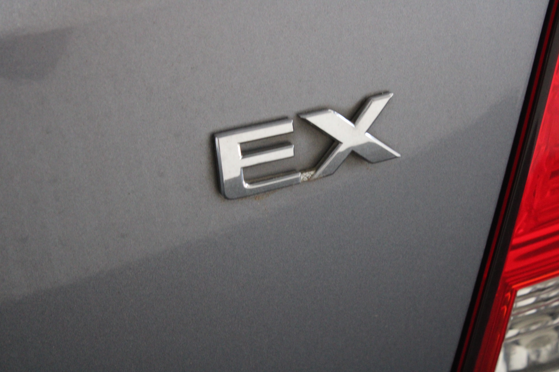 Signature Housewares Microwavable Bowls 6 Piece Set White. Brand New