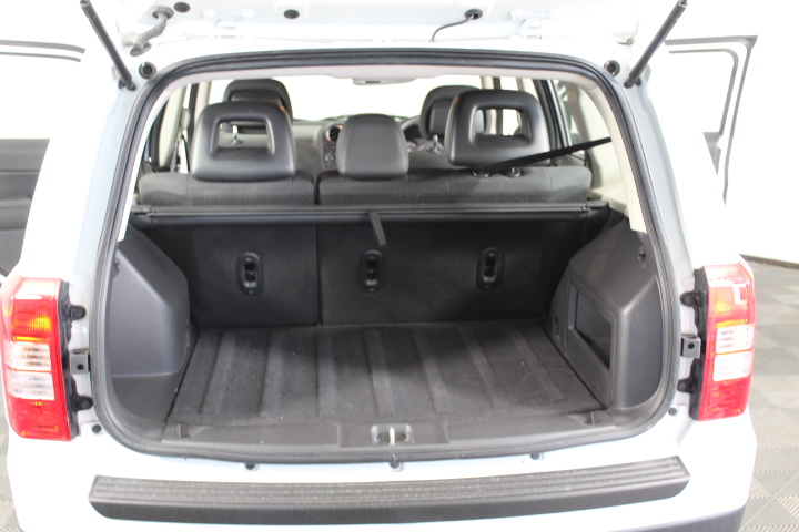 Classic Stainless Steel 3mm Curb Chain Bracelet - 7 Inches (Yellow)