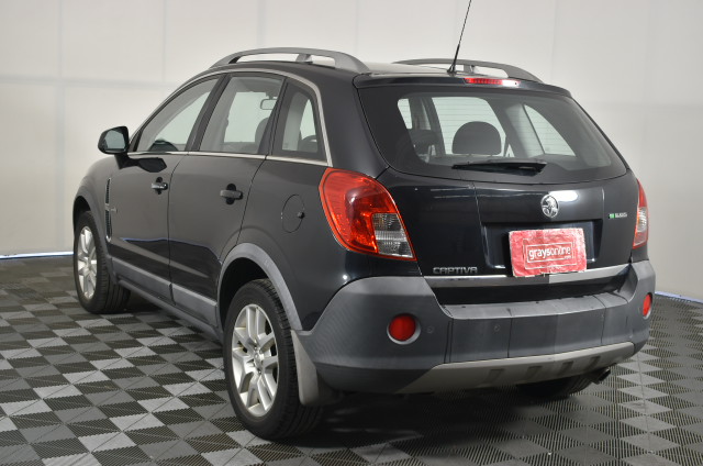 PERFORMANCE TOOL Portable Safe/Lockbox (W53998) Storage.