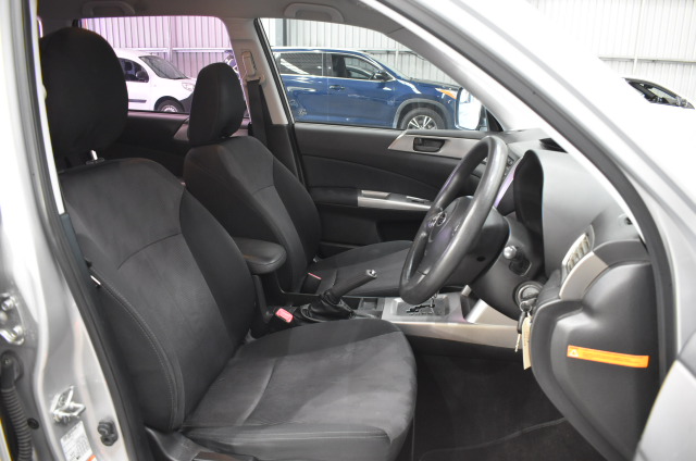 3 Packs of 5 x VOREL Sanding Belts, 75x533 mm, P120.