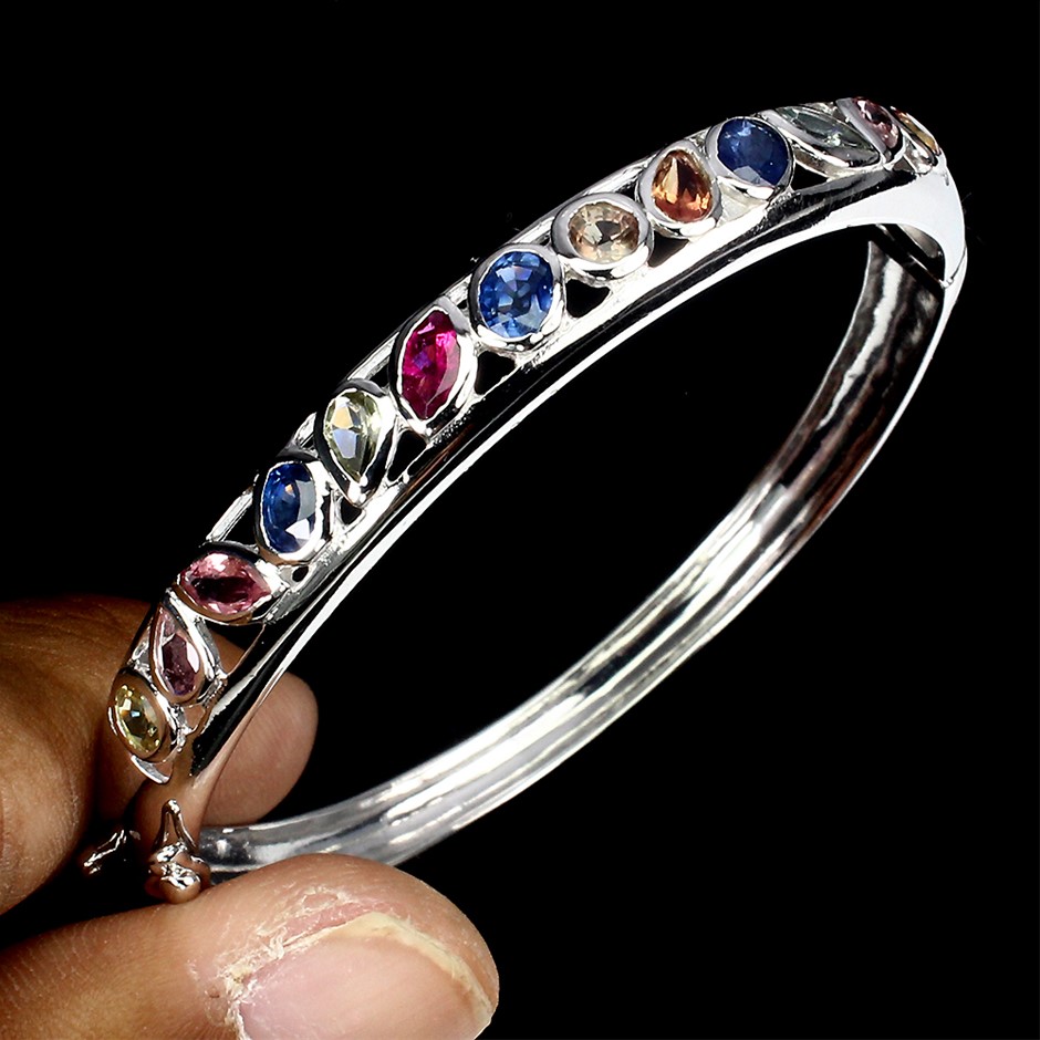 END OF LEASE AUCTION: Smart RGB LED Bulb 4 pack