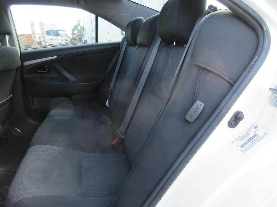 1/10 Oz 999.5 Silver Red Kangaroo & Joey 2025 Australian Bullion