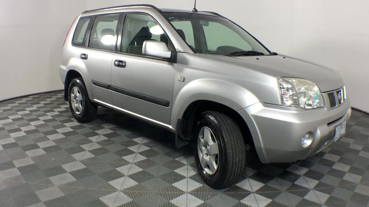 Elegant 18K White Gold plated Simulated Diamond Necklace