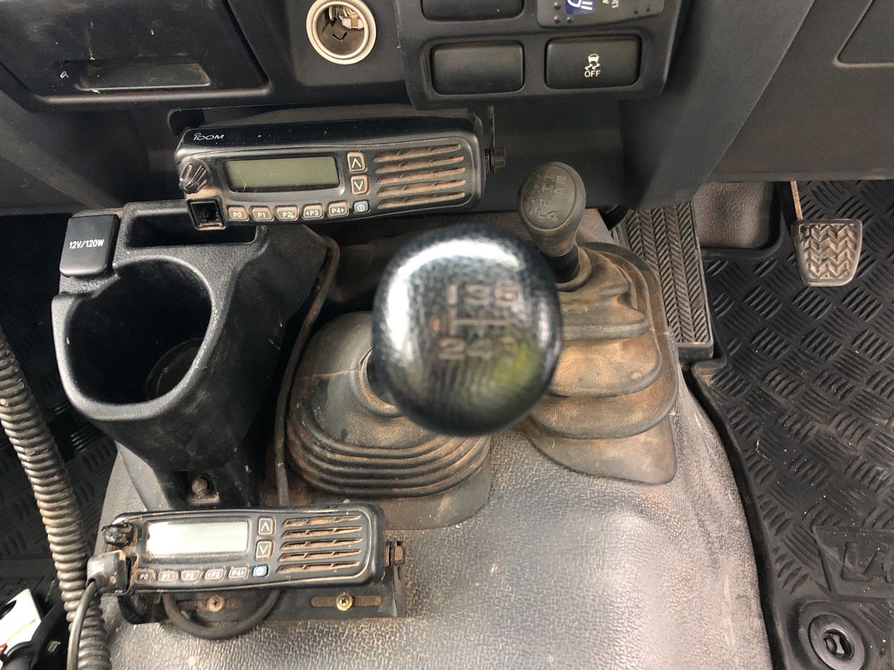 Circle of Friends Pink Moscato Slimline Cans NV (24x 250mL) Limestone Coast