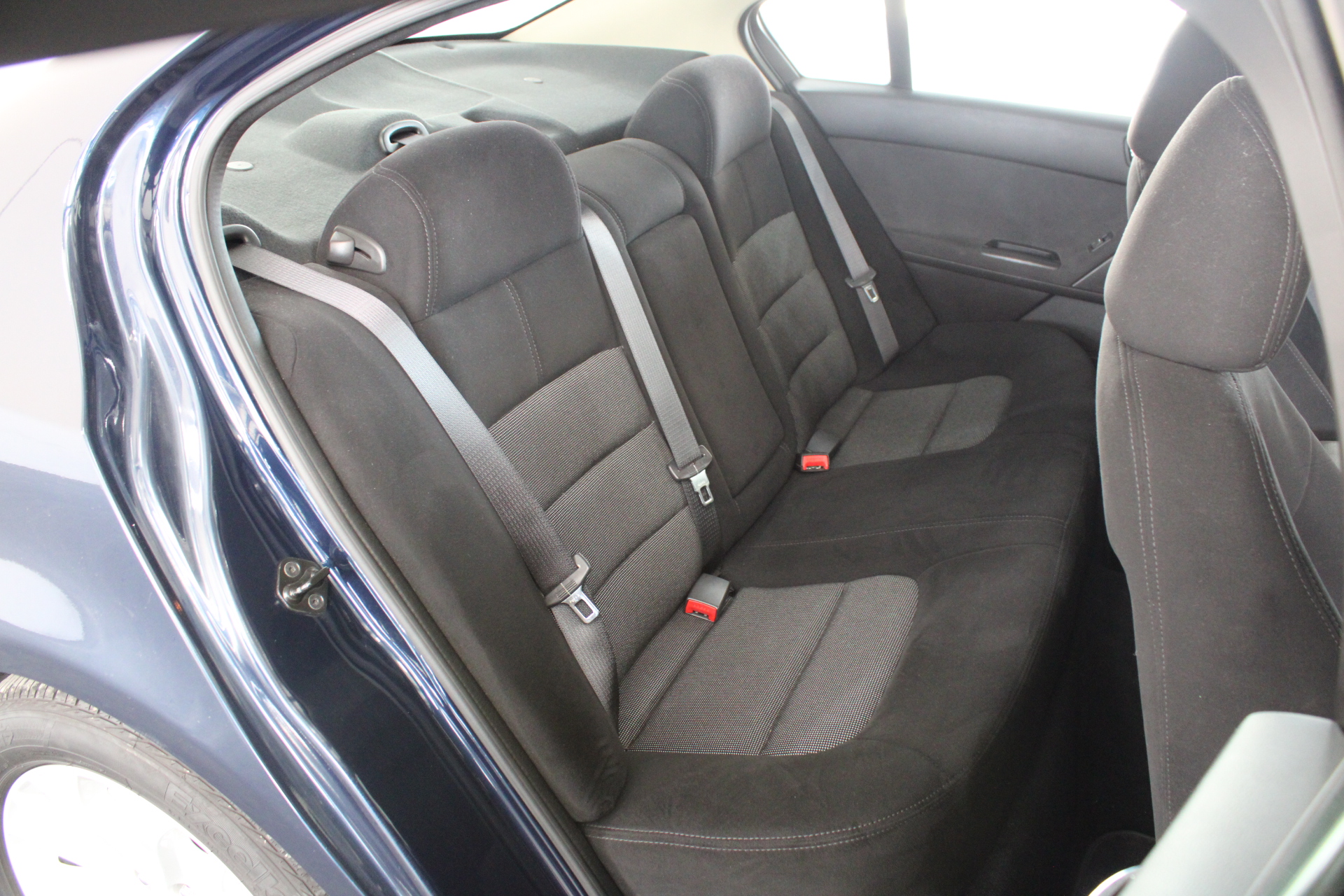 10mm Turquoise with 'O' Toggle Gemstone Bracelet