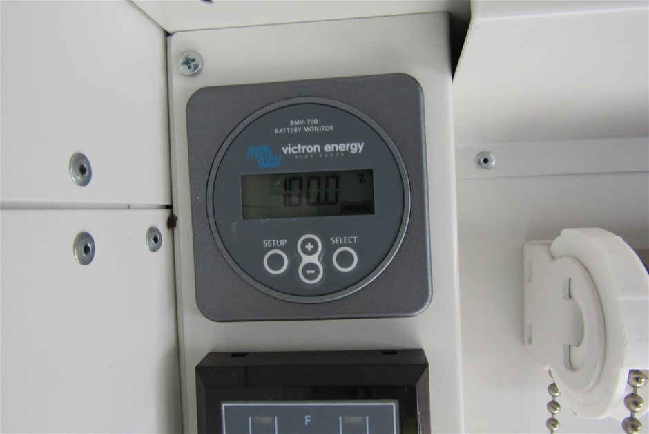 Copper Water Bottle Hammered 1 Litre for Ayurvedic Health Benefits