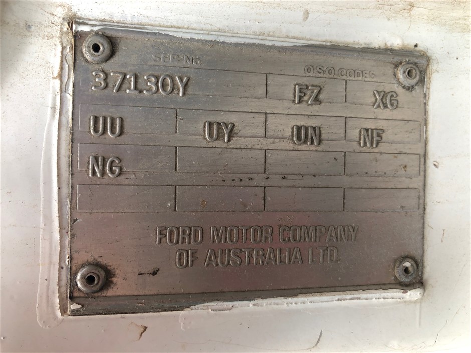 1966 Australia silver 50 cents in box UNC x 2 & 1 Gram Germania Silver bar