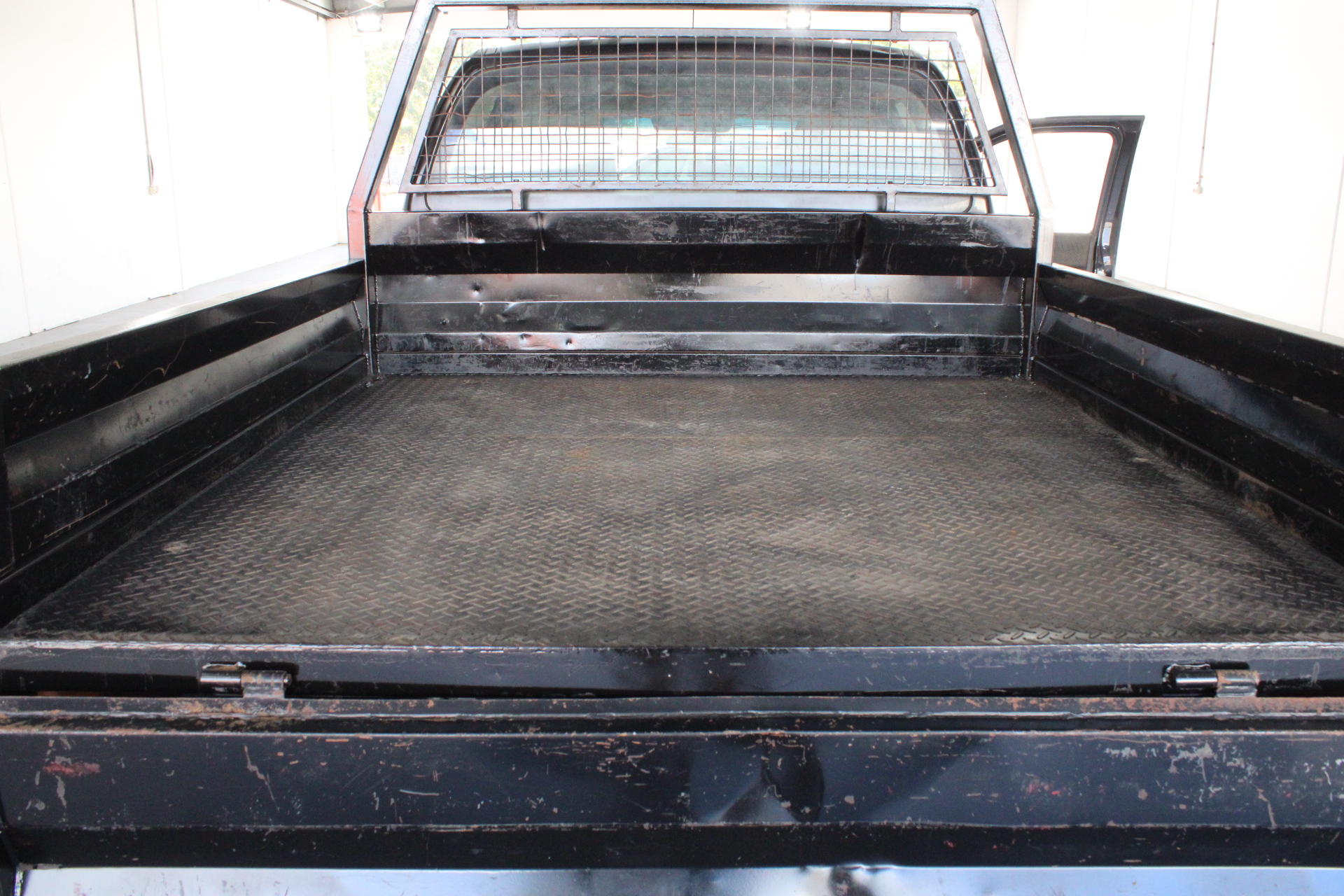 1966 Australia Silver Queen Elizabeth coin & 0.10 Xag silver bar x 4