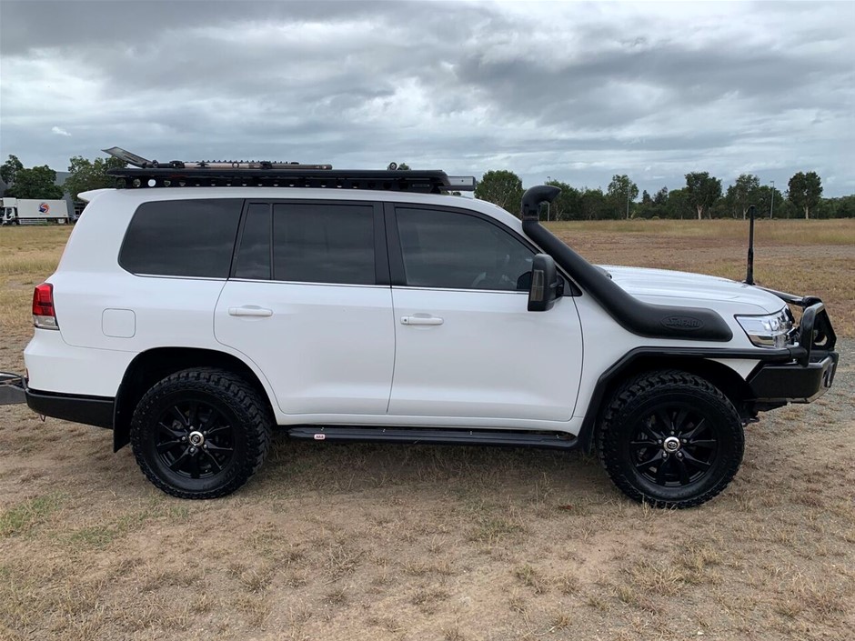 One Kilo of Australia KGV/King George VI/Queen Elizabeth Mix Date