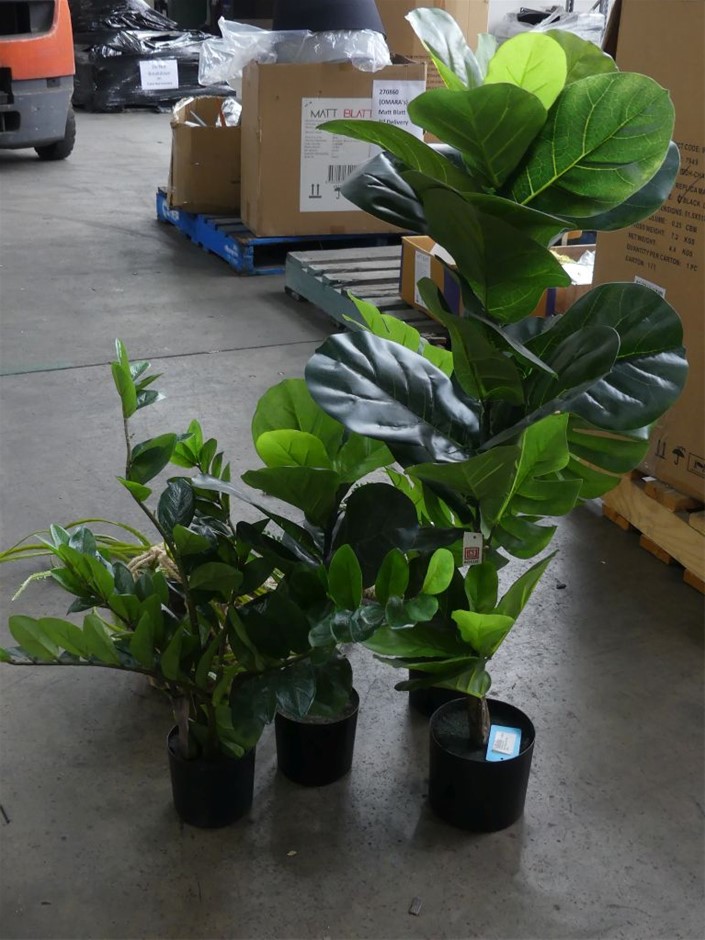 NED KELLY UNIQUE BOXED SET OF 1 GOLD INGOT & PISTOL - FINISHED IN 24K GOLD