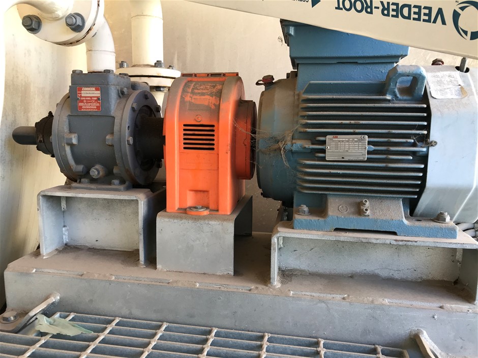 0.07 Carat round 2 white diamond