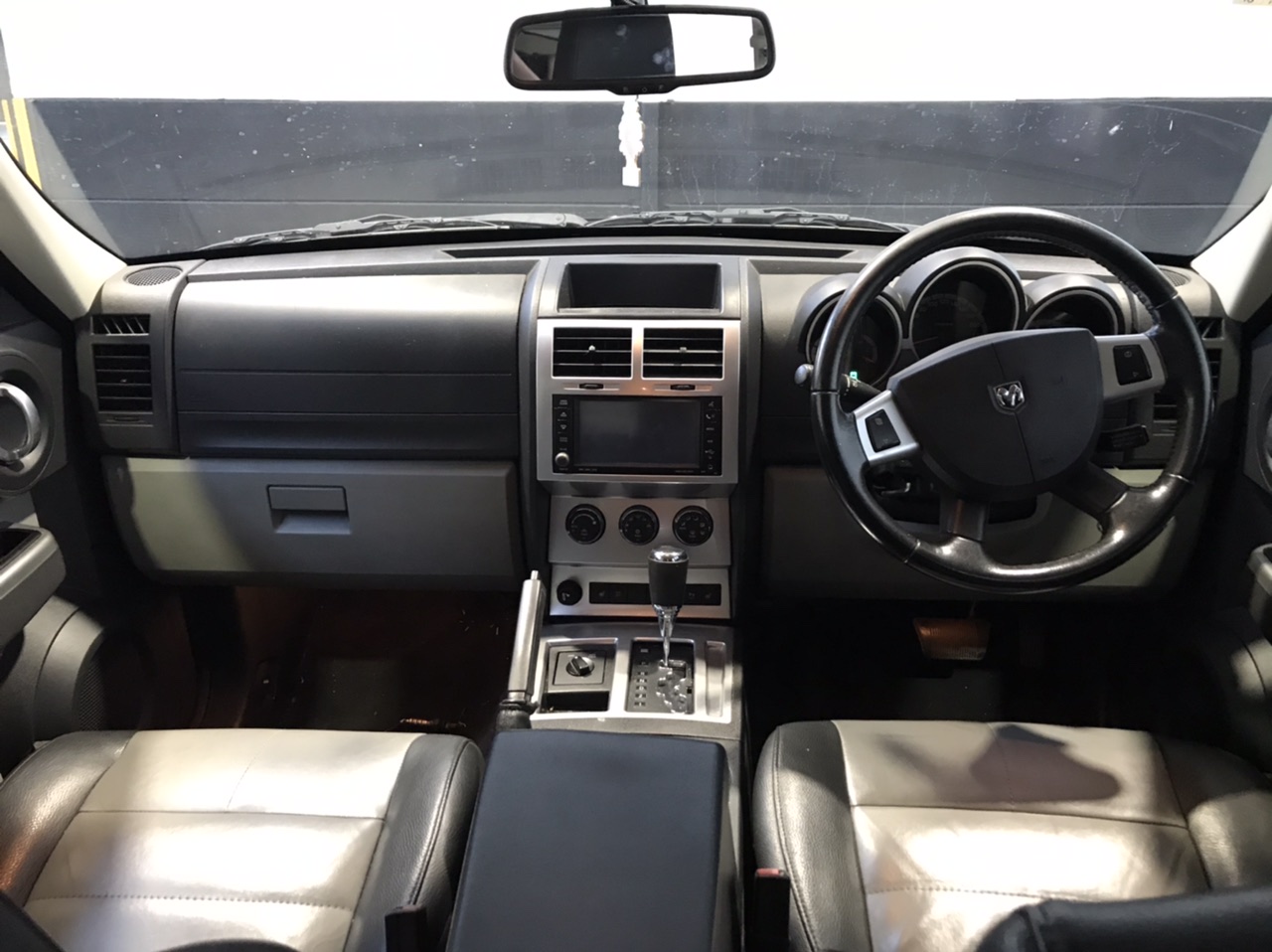 8mm Gorgeous Amethyst Gemstones Beaded Bracelet