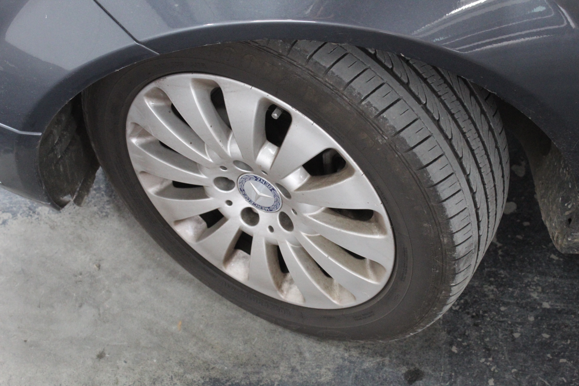 10mm Gorgeous Labradorite Gemstones Beaded Bracelet