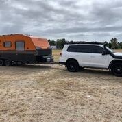 Classic Stainless Steel 3mm Curb Chain Bracelet - 9 Inches (Yellow)