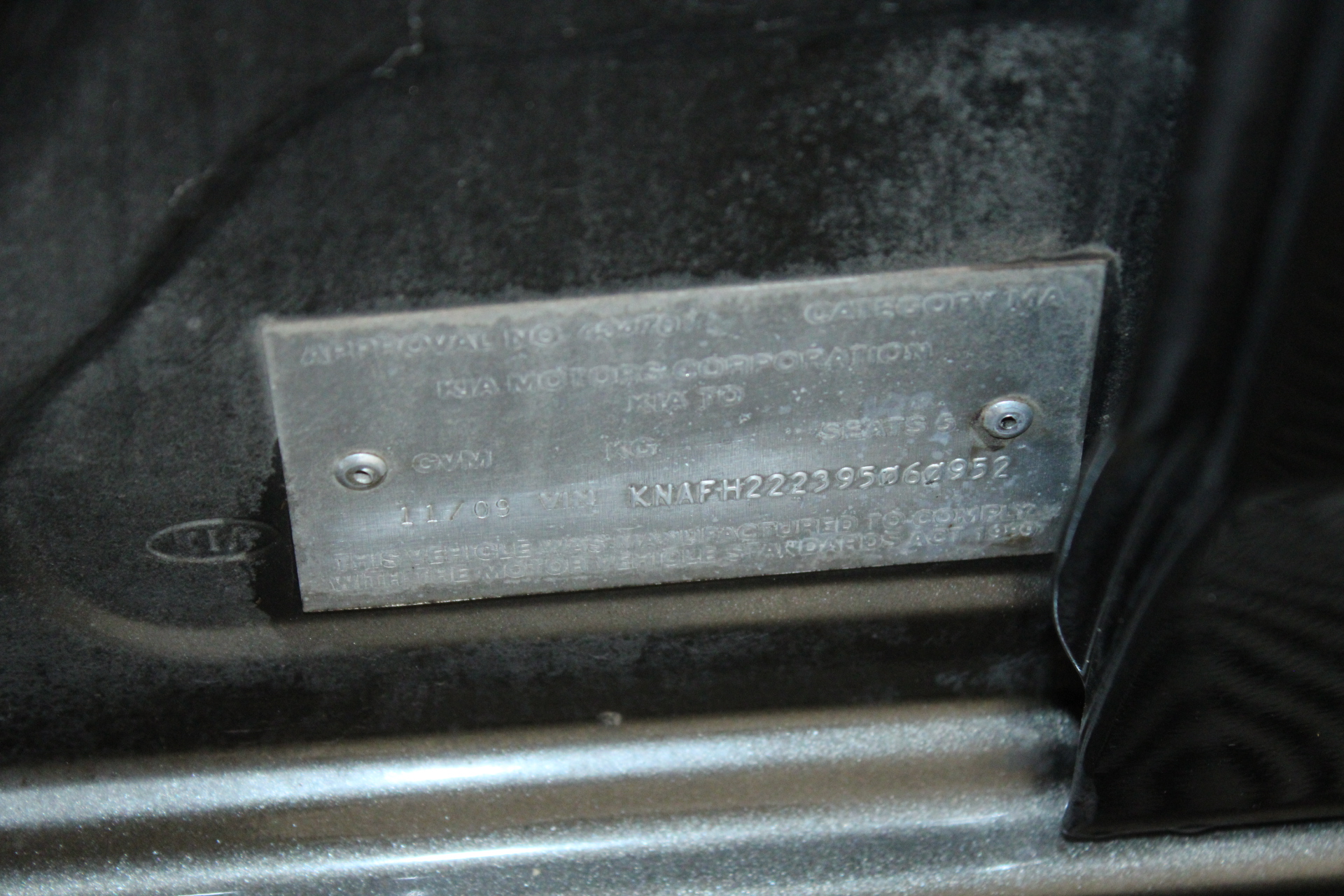 Solid 925 Sterling Silver Men's Band Ring - US Size 12