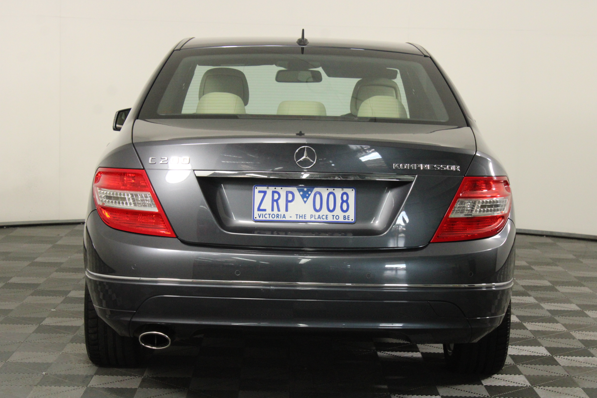 <p>BC Rich Electric Guitar and Peavey Amplifier </p>