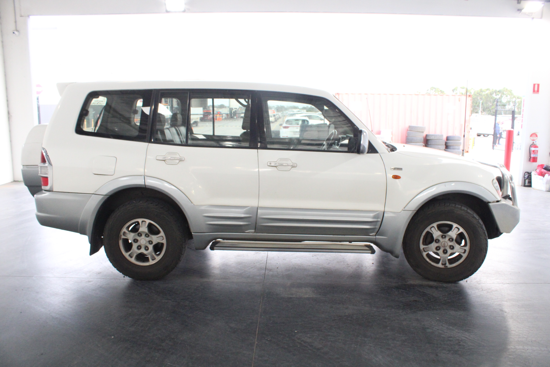 NEW XC Ford Cobra Colour Silver Stunner Coin with COA LTD