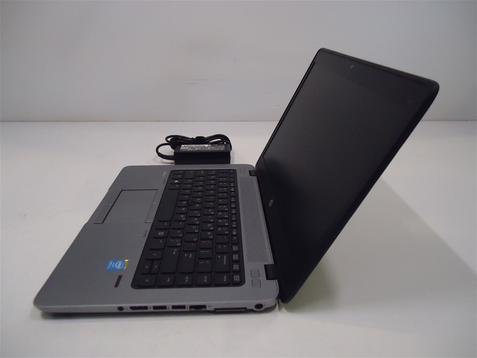 Accommodation & Shower / Toilet Block Unit (Unused),