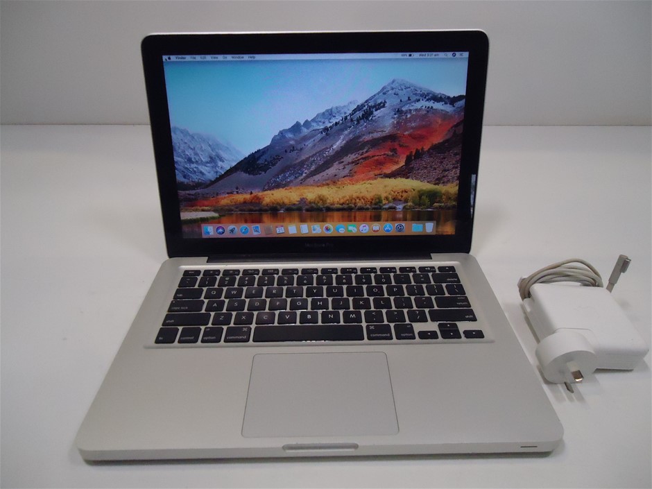 9K Yellow Gold RUBY RING