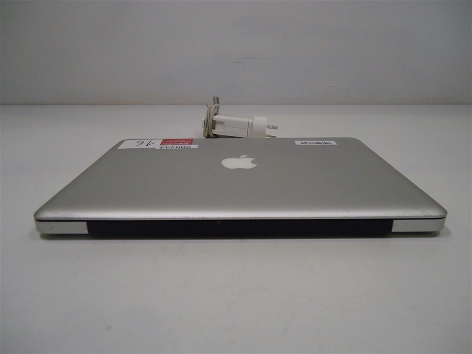 9K Yellow Gold BRACELETUE TOPAZ MARQ HEART RING