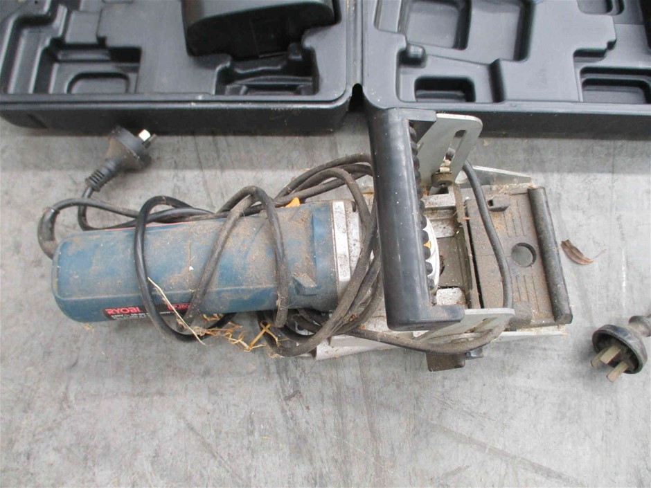 Designer Unisex Black Volcanic Lava Rock Beaded Crystal Initial"E" Bracelet