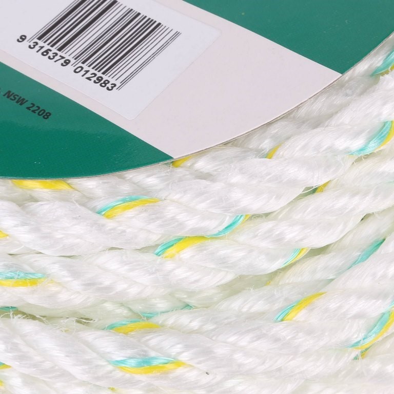 <p>Yellow 2500kg Pallet Jack</p>