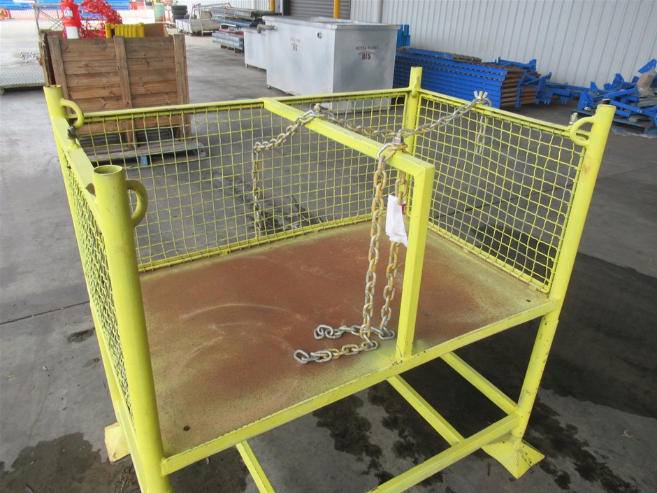 18K Gold-Filled Cuban Necklace with Simulated Diamond Clasp - 60.9cm