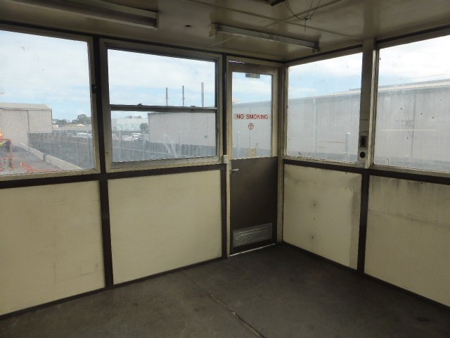 2 x FELLOWES Plastic Partition Additions Shelf, 4 3/4 Inch x 17 3/4 Surface