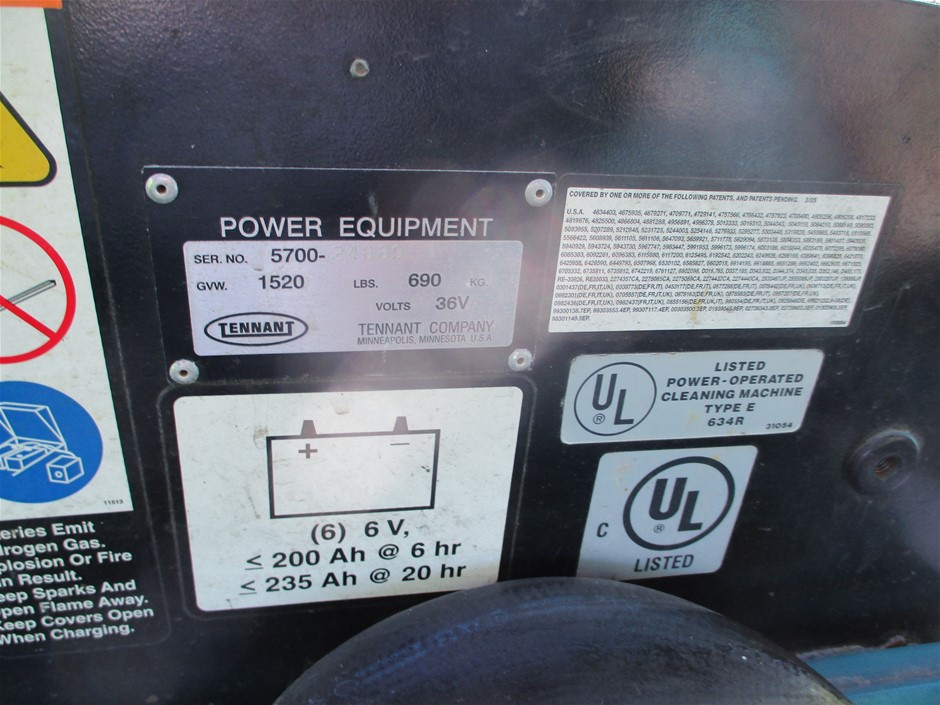 LUSH DECOR Weeping Flowers Darkening Window Curtains Panel Set. Size: 52" W