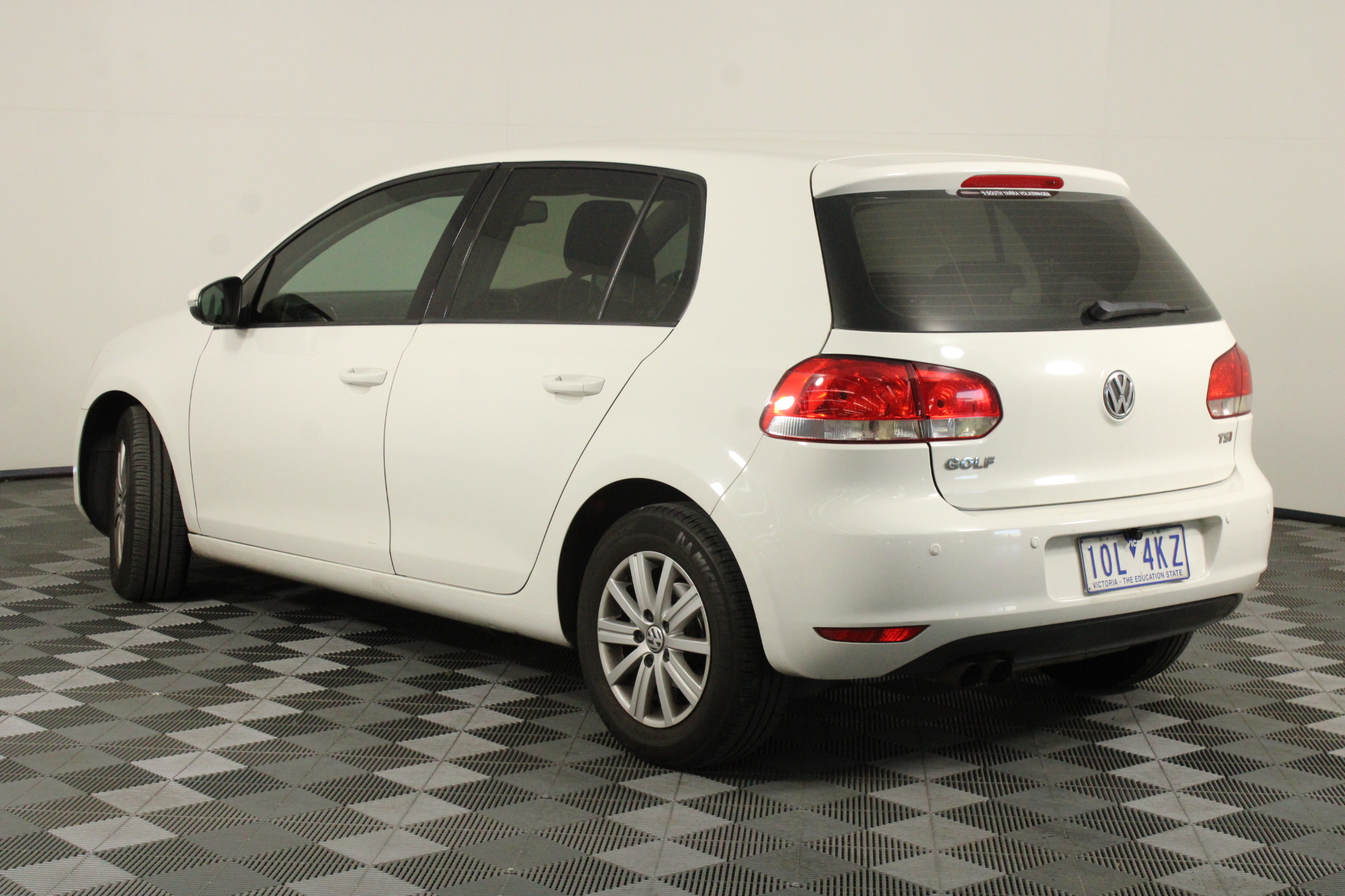 Elephant in the Room Pinot Gris 2025 (6x 750mL).