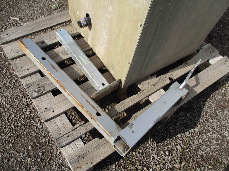 Jacqueline Blanc De Blancs Brut NV (6x 750mL), France.