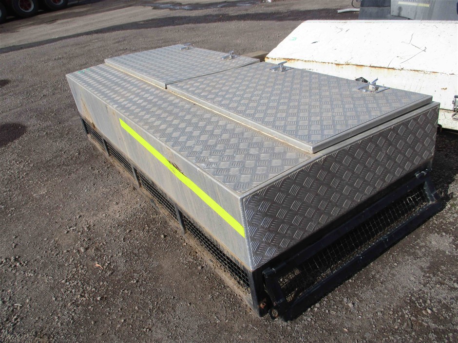 Lindeman's Gentleman's Collection Cabernet Sauvignon (6x 750mL).