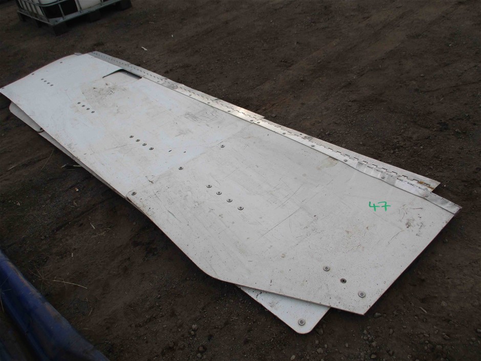 Wolf Blass Red Label Sauvignon Blanc (6x 750mL). Current Vintage Release.