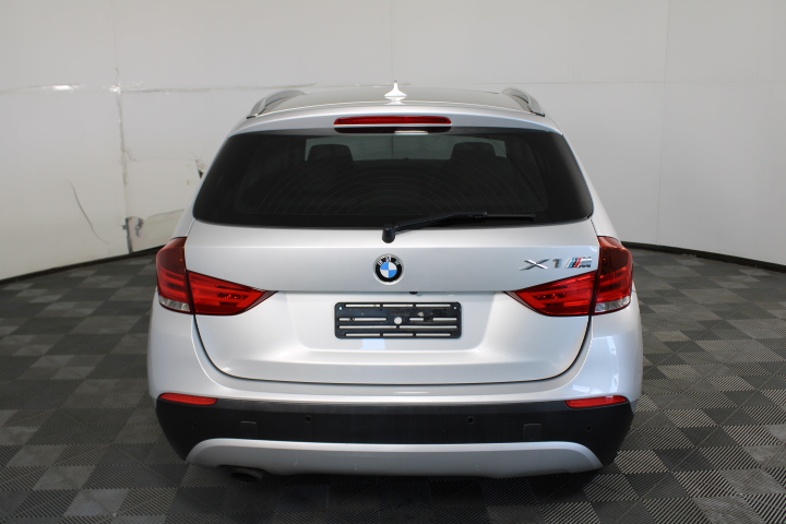 RIP CURL Women's Search D-DD Tank Bikini Top, Size M, Black. RRP: $79.99.