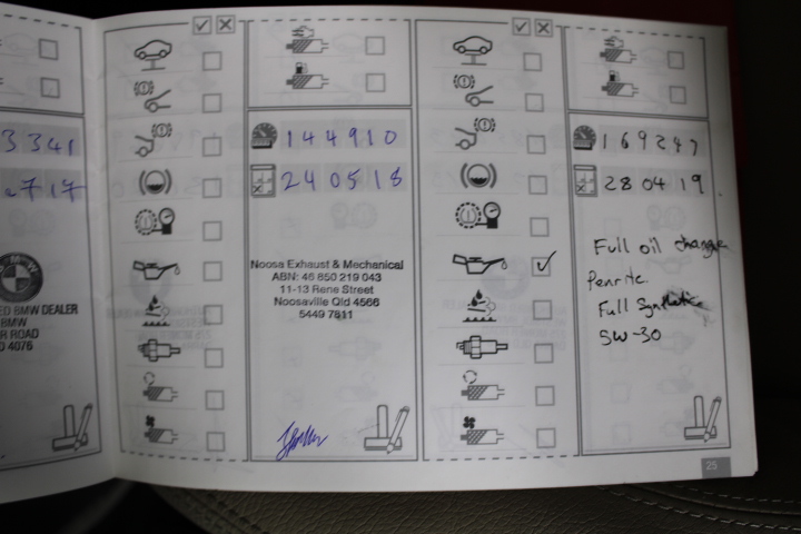 2 x 2XU Women's Sailing Short Sleeve Fibretech Tee, Size 2XL, White/Green,