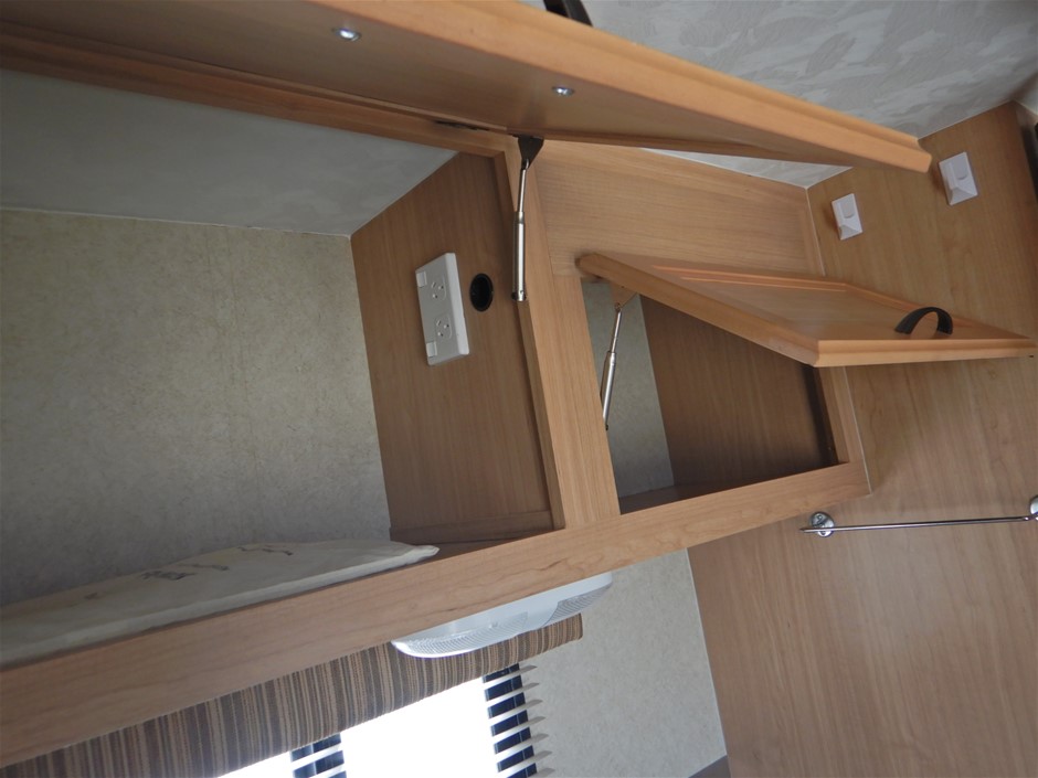 Basedow's B3 John Oscar Shiraz 2010 (6x 750mL) Barossa