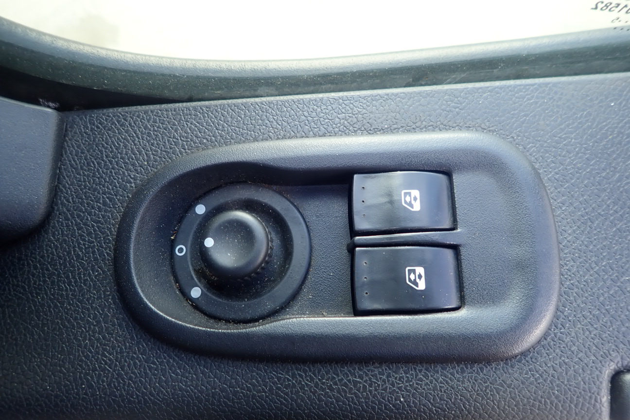 Rococo Sparkling (6 x 750mL) Yarra Valley, VIC.