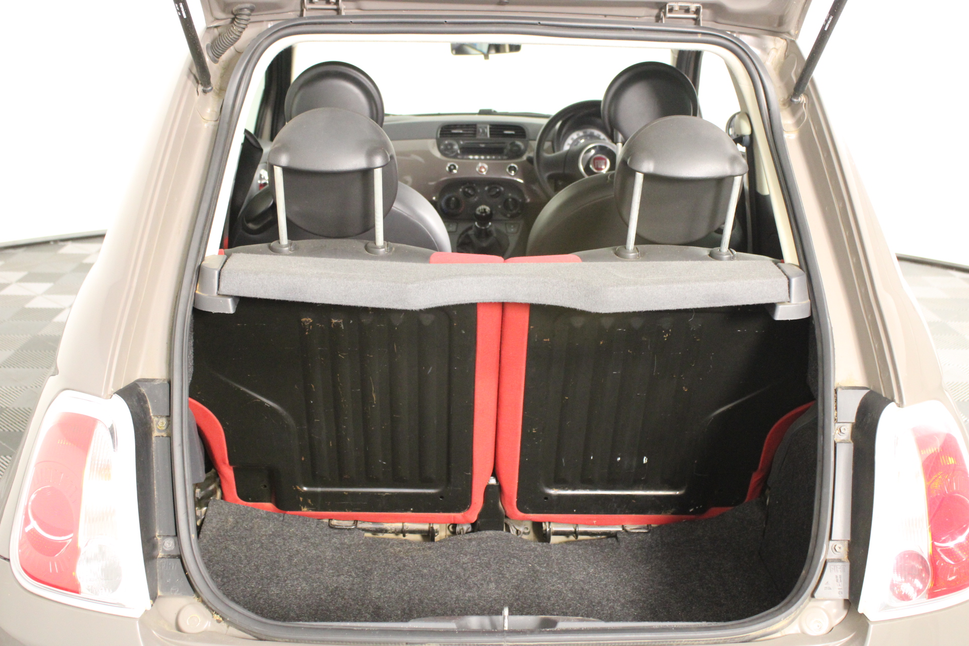 Bleeding Heart Chardonnay (12x 750mL) Adelaide Hills