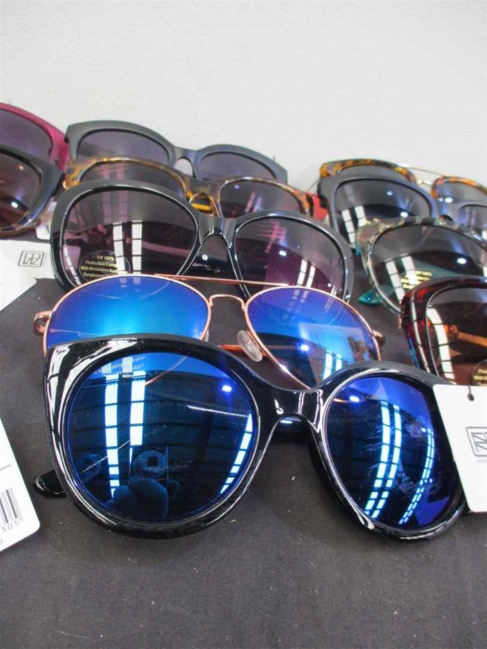 18ct Heavy Rose Gold Plated 7 Ring Lucky Charm Necklace