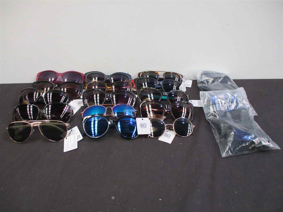 Rhodium Plated Men's Band Ring (4mm) - US Size 13