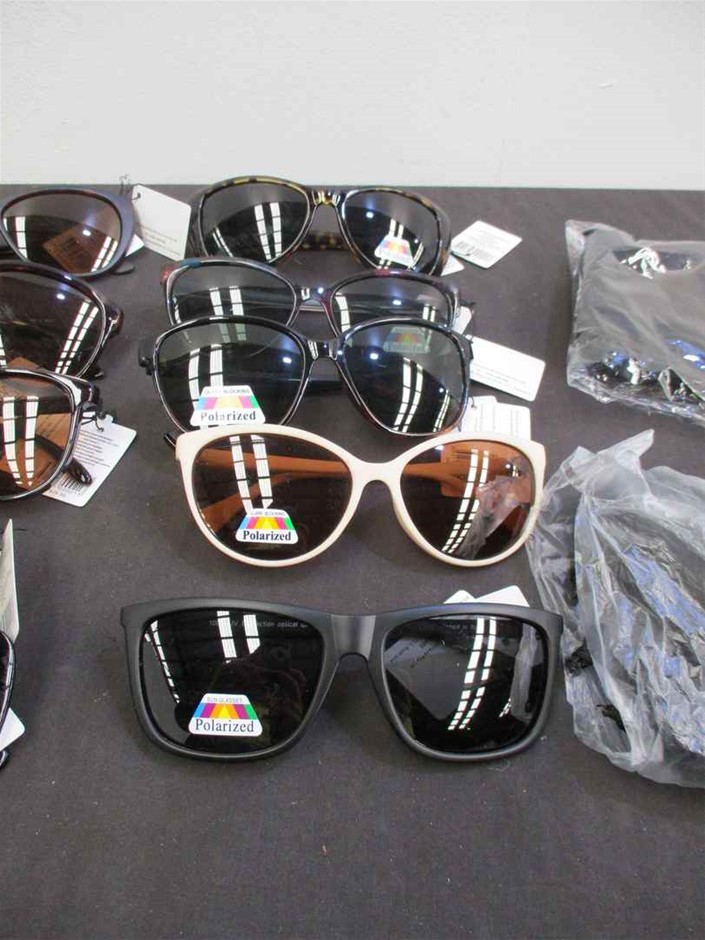 Stunning Aroma Perfume Double Heart Necklace - Red